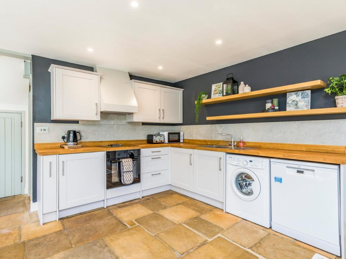 Pass The Keys Peaceful And Beautiful 1 Bedroom Barn Conversion チチェスター エクステリア 写真
