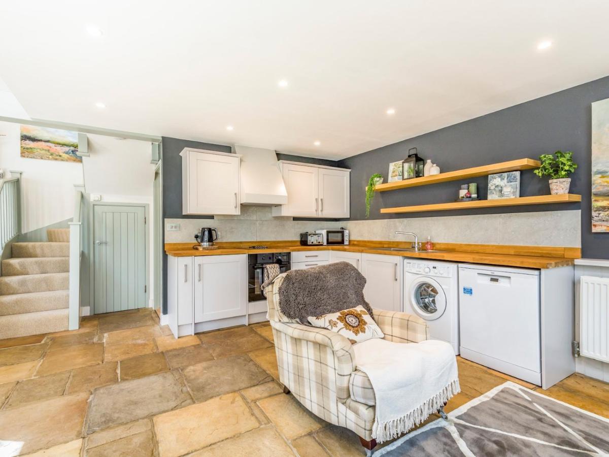 Pass The Keys Peaceful And Beautiful 1 Bedroom Barn Conversion チチェスター エクステリア 写真